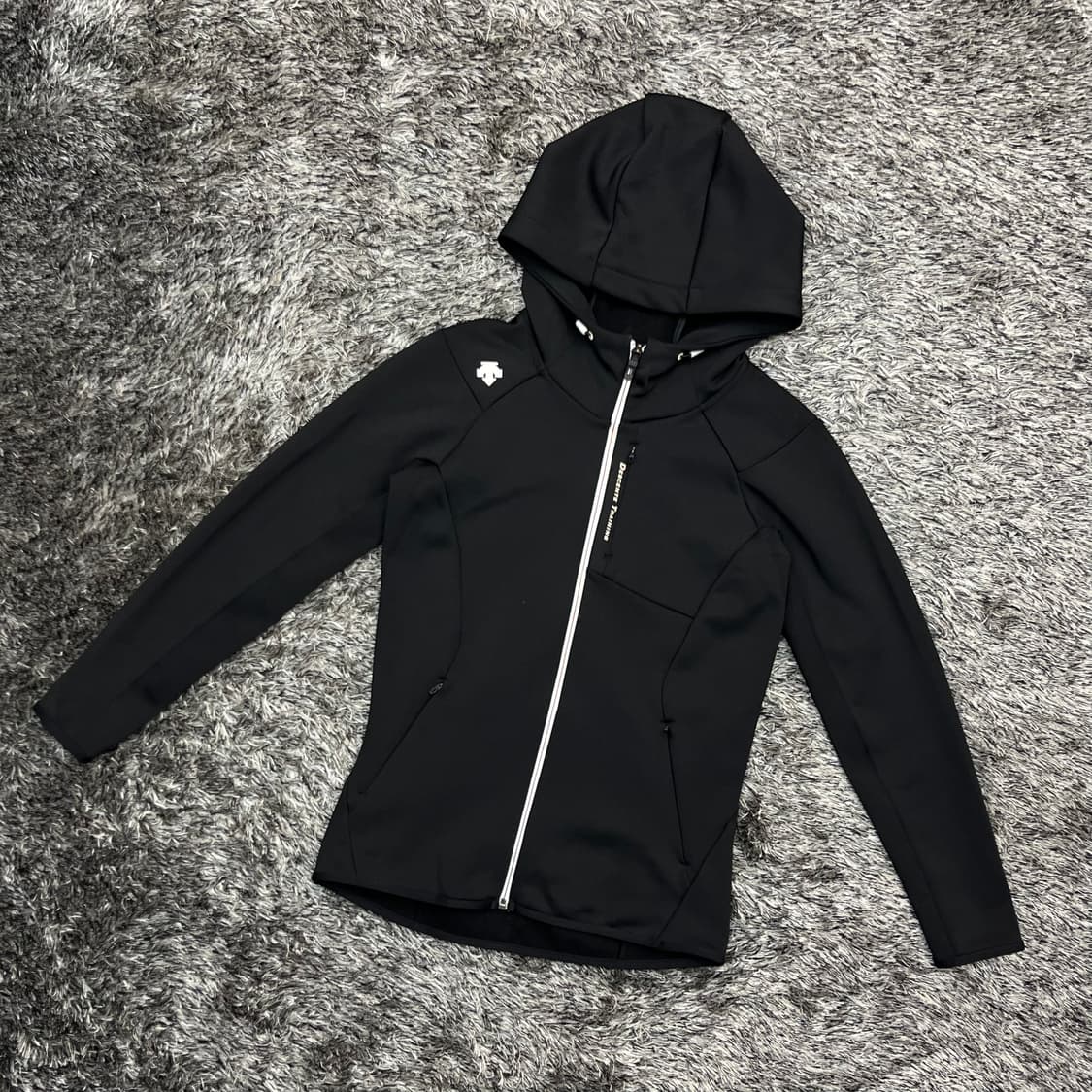 데상트 여성 후드집업 xs (80) 상품이미지1