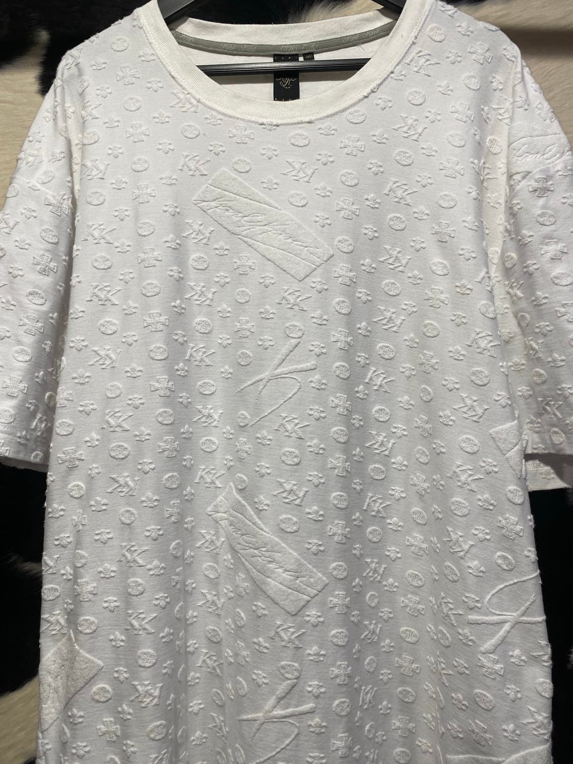 Karl kani kk이니셜 엠보 반팔 티셔츠 상품이미지3