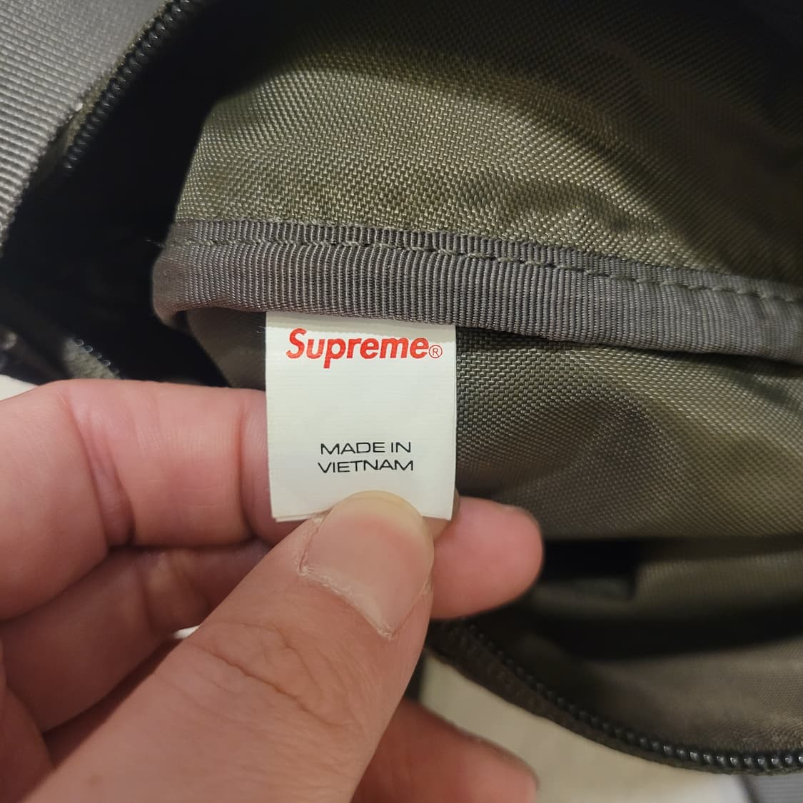 슈프림 카모 사이드백 상품이미지8