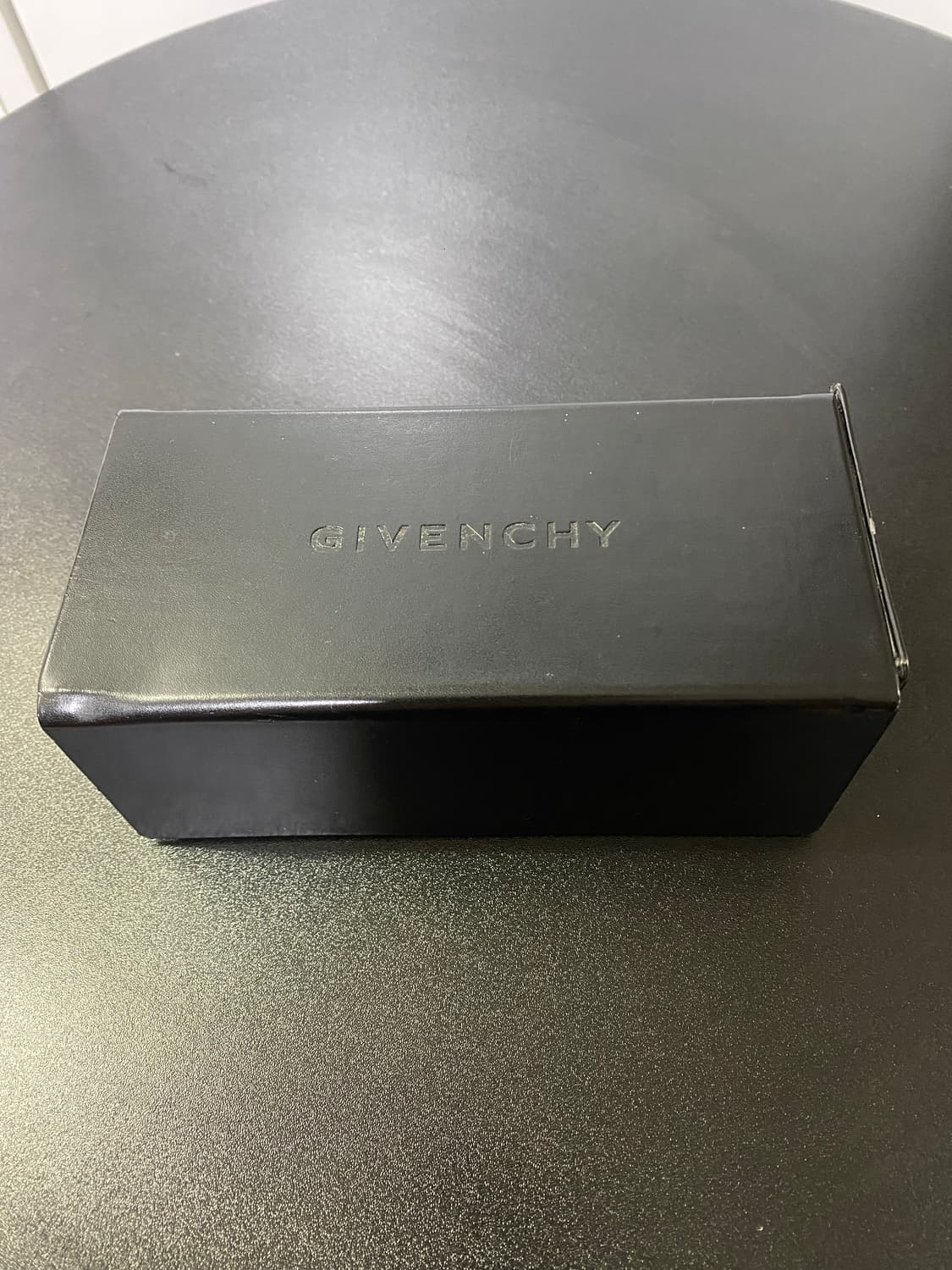 지방시 Givency 선글라스 판매 합니다. 상품이미지5