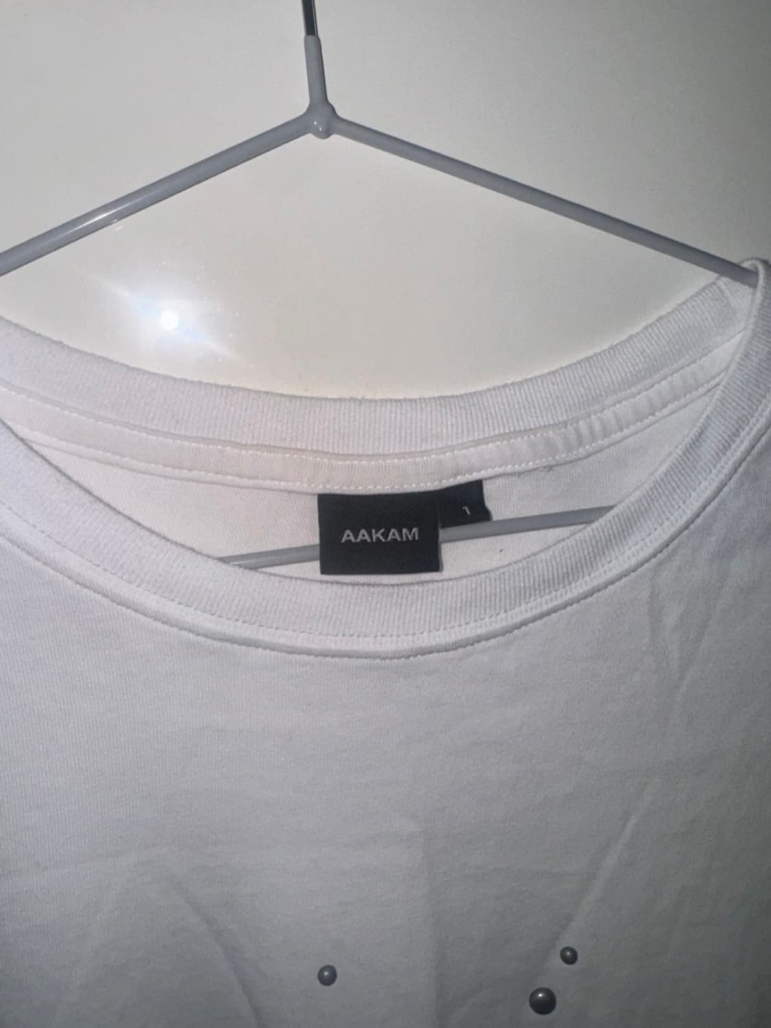 아캄 티셔츠 Studded Sun Half Top 상품이미지4