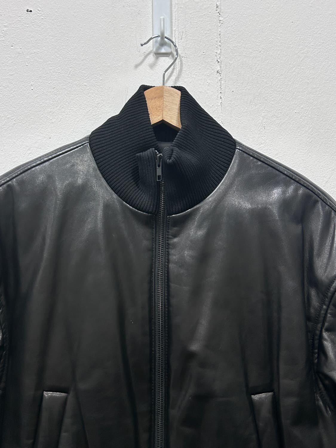 DKNY 양가죽 도톰한 봄버 가죽자켓 S 상품이미지3