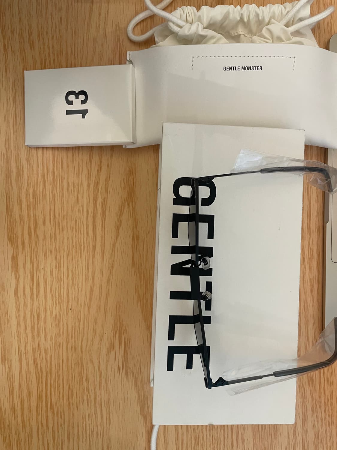 젠틀몬스터 13 Ribbon 상품이미지2