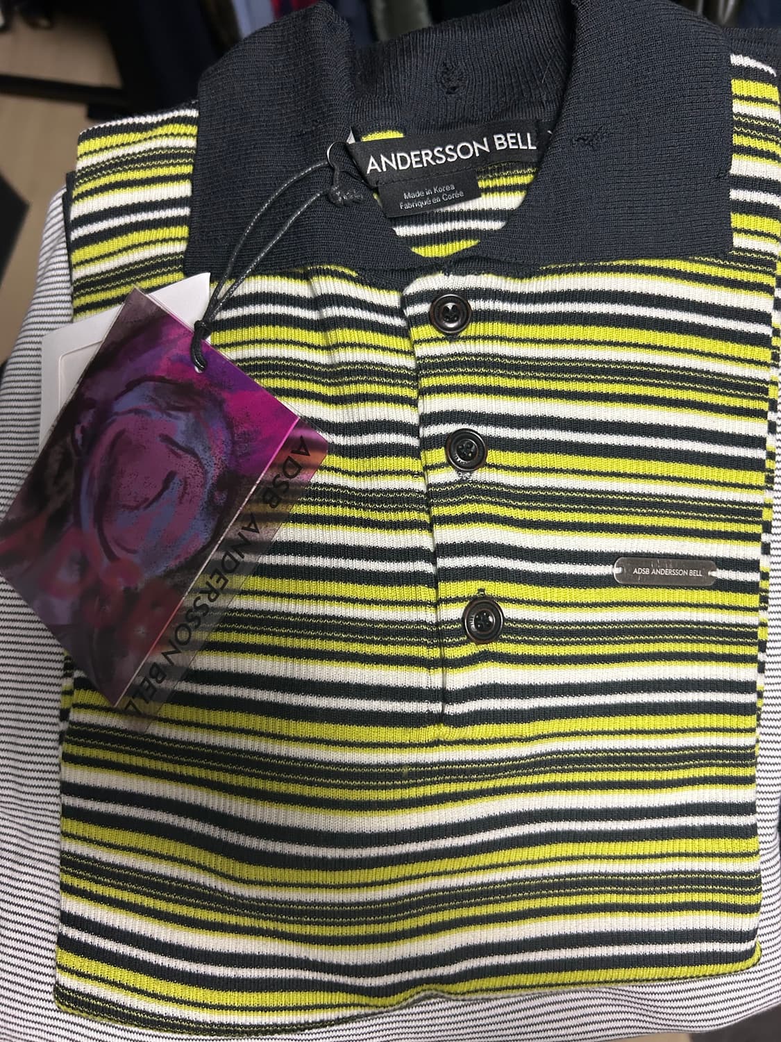 앤더슨벨 스트라이프 폴로 스웨터 차콜/라임 상품이미지4