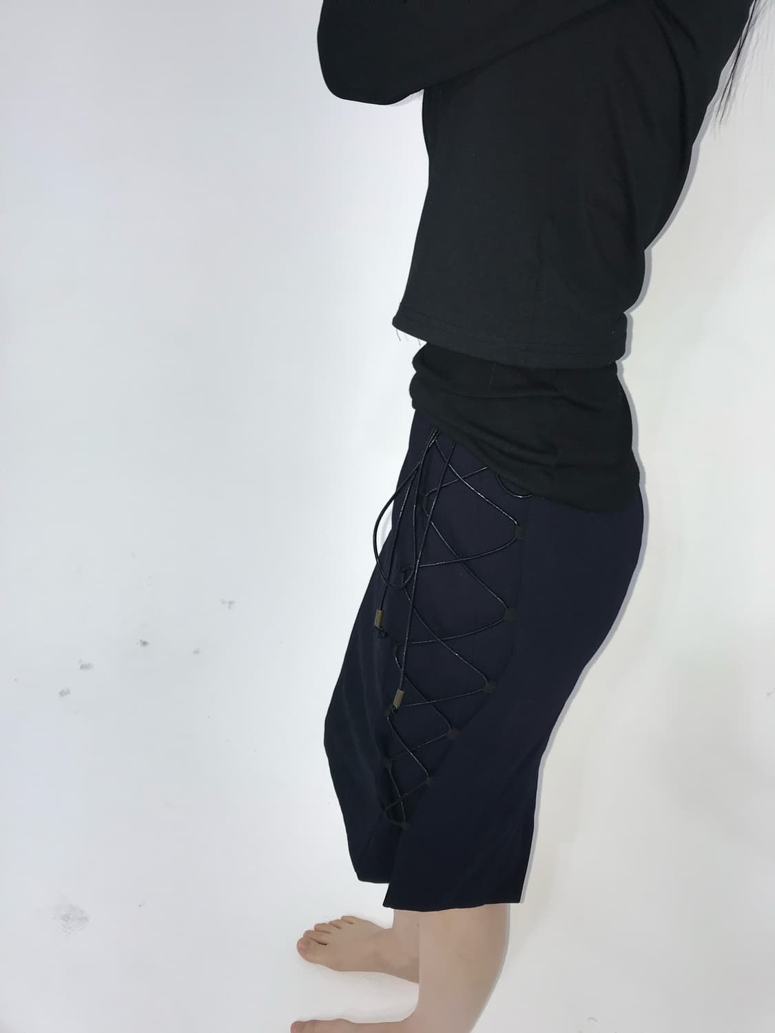 크로스 스트랩 미디 스커트 상품이미지1