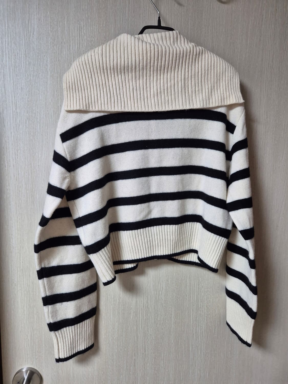 프론트로우 니트 집업 카라  가디건 스트라이프 S 상품이미지4