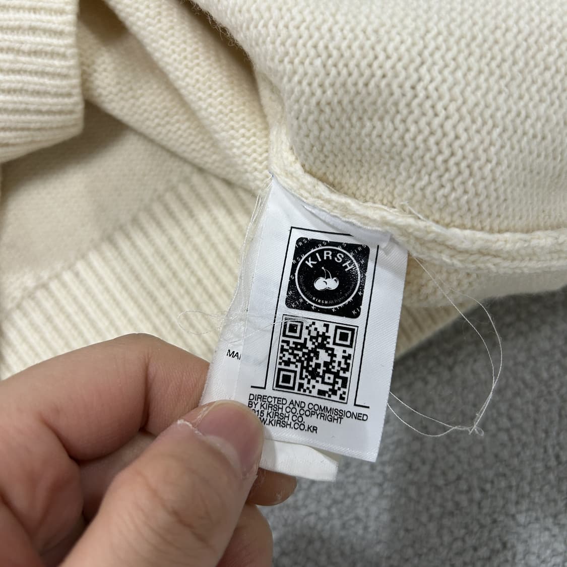 키르시 체리 자수 아이보리 니트 2 상품이미지3