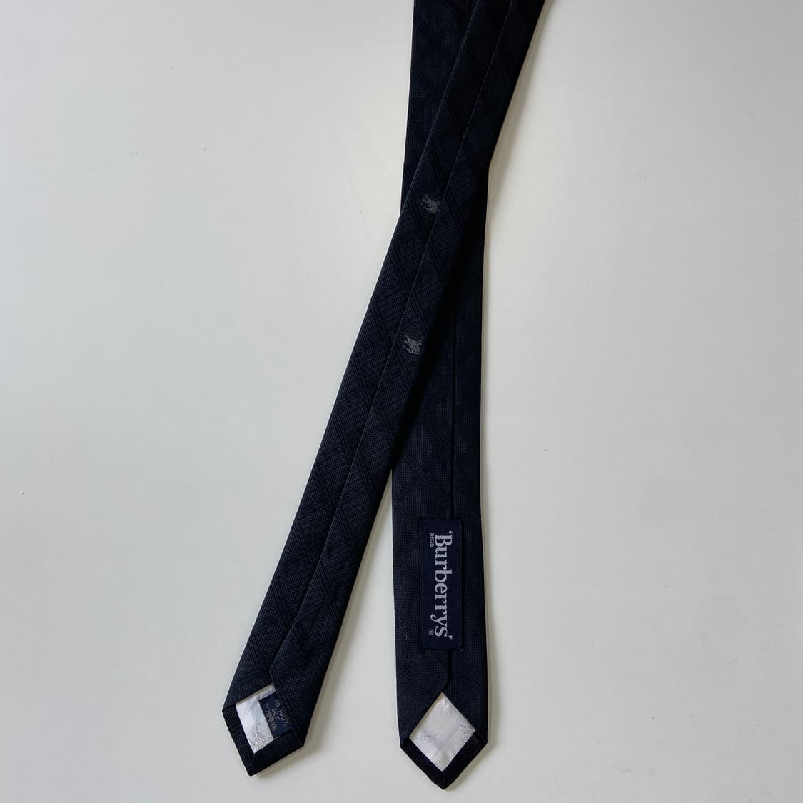 버버리 심플로고 정품 명품 슬림 블랙넥타이 (Burberrys) 상품이미지3