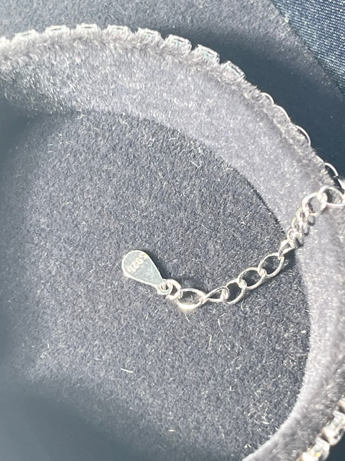 *새상품* 모이사나이트 4프롱 18k 화이트골드 테니스 은팔찌 상품이미지3