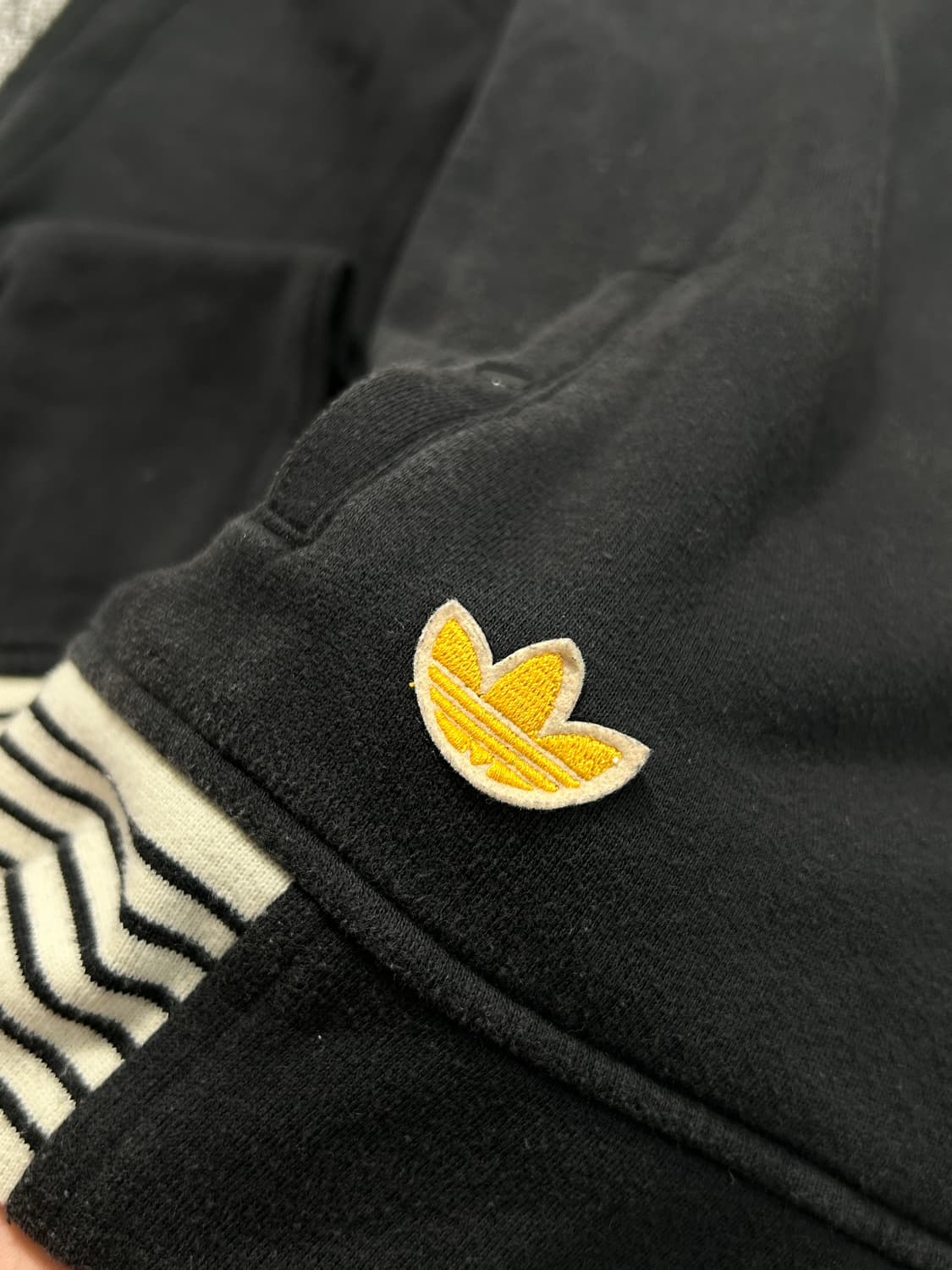 아디다스 00’s 아이오와 트랙탑 져지 L  상품이미지5