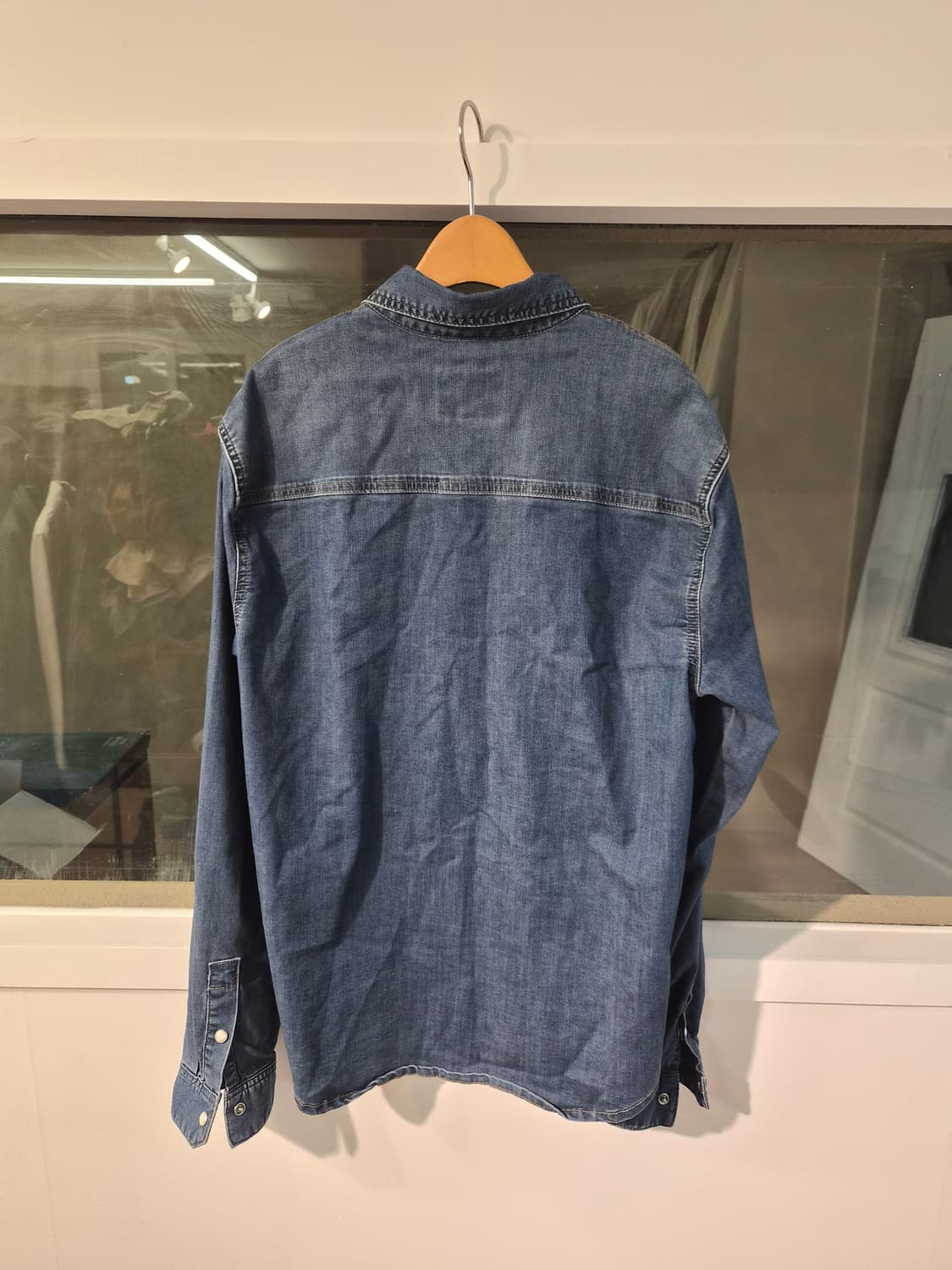 L) GUESS 게스 데님 웨스턴 셔츠 팝니다 상품이미지2