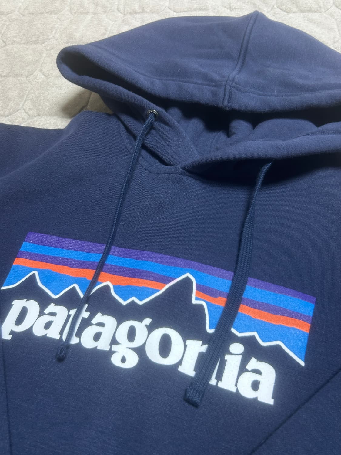 파타고니아 네이비 후드티 xs 상품이미지1