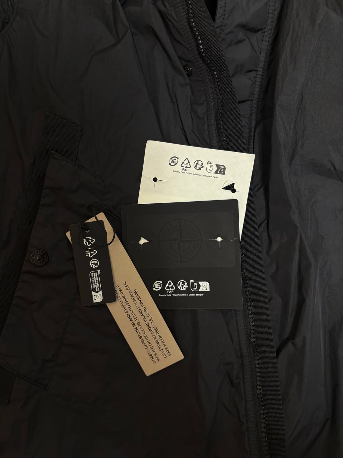 25ss 스톤아일랜드 크링클랩스 바람막이 xl 상품이미지4