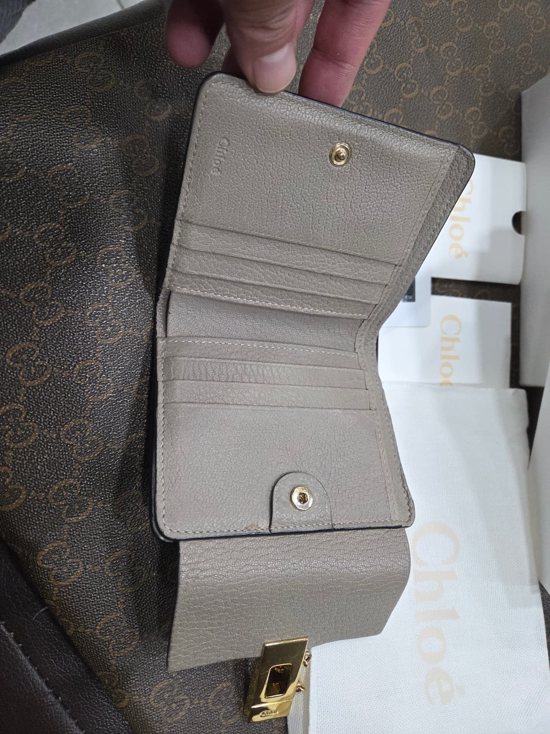 끌로에 반지갑 상품이미지3