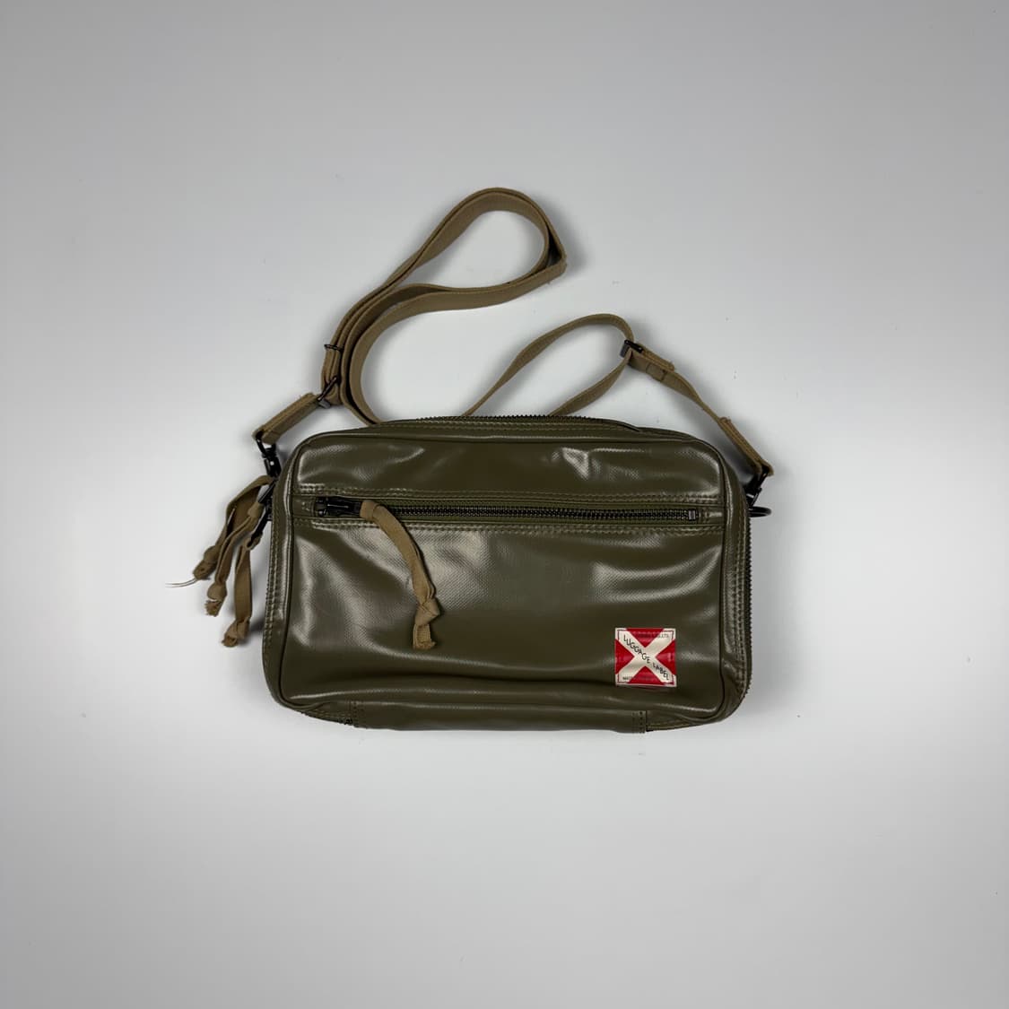 요시다포터 러기지라벨 라이너 숄더백 올리브 상품이미지1