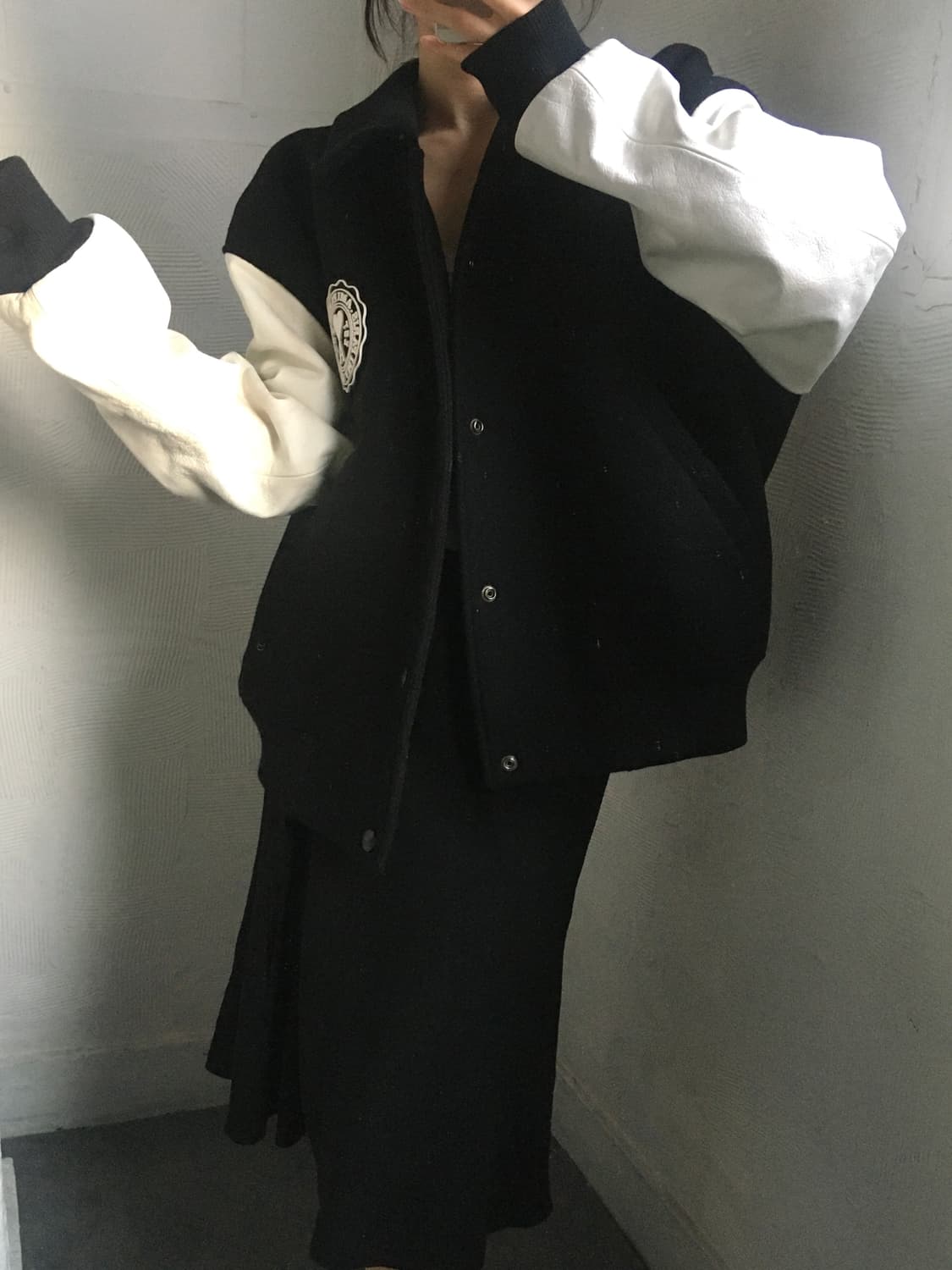 AMI 아미 파리 드 쾨르 패치 테디 보머 바시티 자켓 상품이미지3