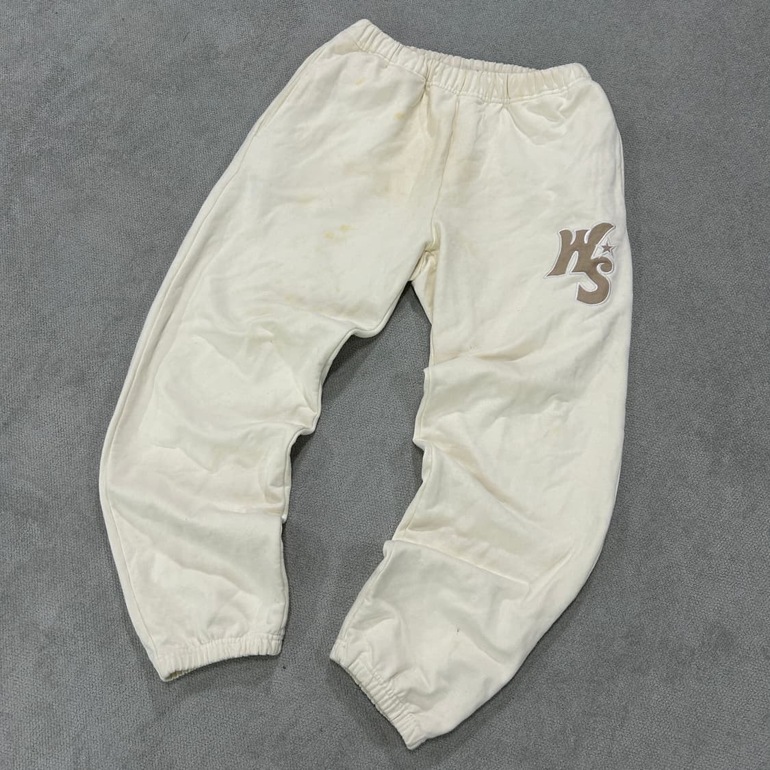위캔더스 아이보리 로고 트레이닝 바지 m 상품이미지1