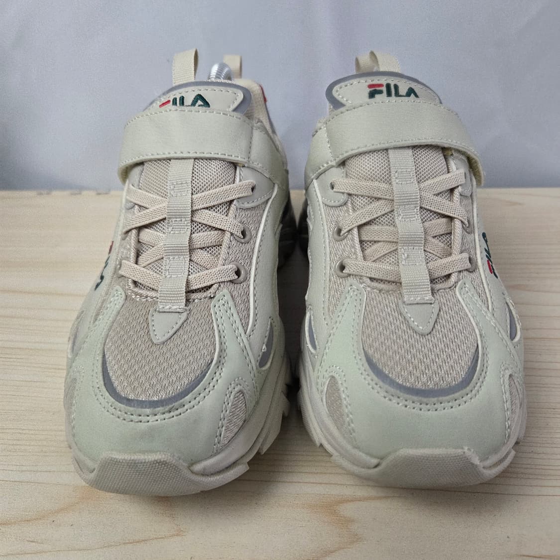 220 휠라 스니커즈 새상품급 운동화 상품이미지2