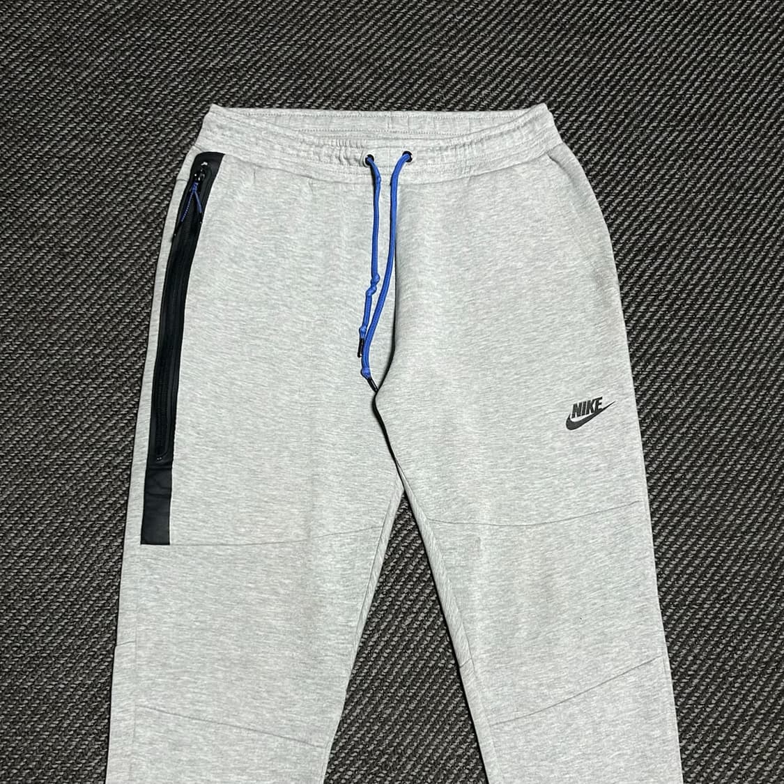 [L] Nike 나이키 테크팩 그레이 조거팬츠 상품이미지2