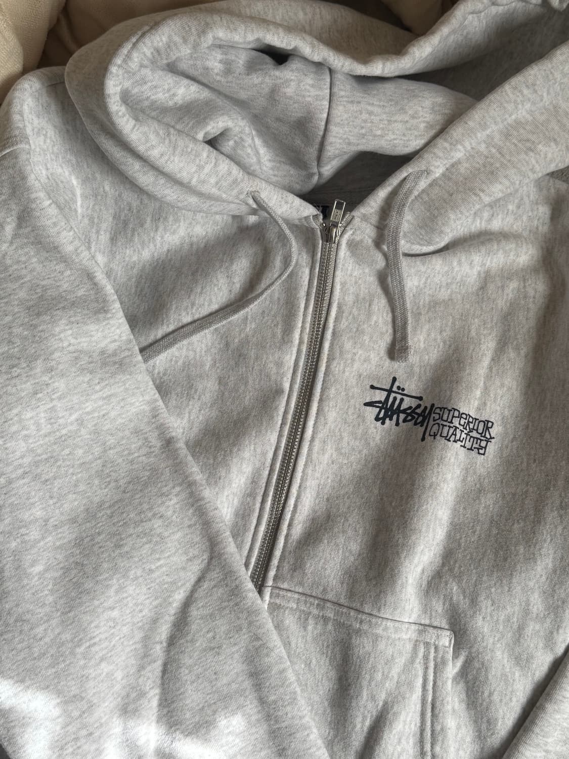 스투시 슈페리어 퀄리티 후드 집업 상품이미지1