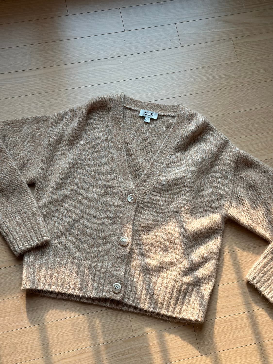 코스 COS 브이넥 가디건 베이지 S 상품이미지6