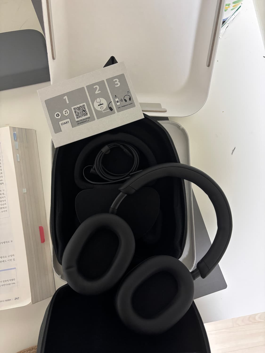 Sony WH-1000xm5 무선 노이즈캔슬링 헤드셋 풀셋 상품이미지2