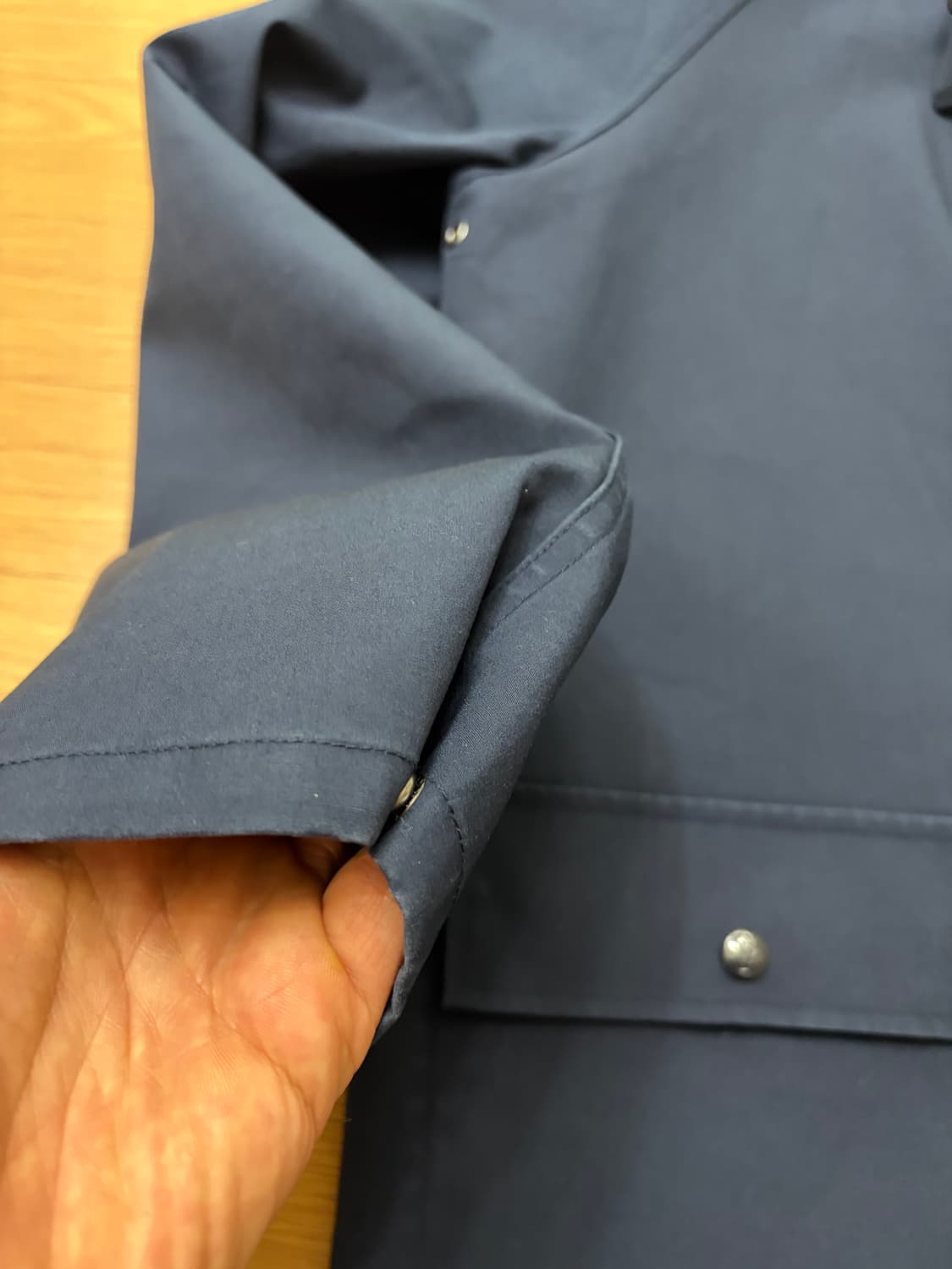 유니클로 jw앤더슨 리버시블하프코트 상품이미지3