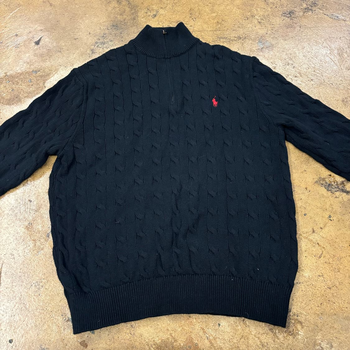 폴로 검빨 블랙 레드 꽈배기 니트 반집업 상품이미지3