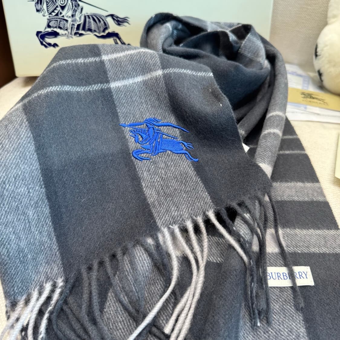 버버리 리버서블 스카프 100% 램스울
 상품이미지5