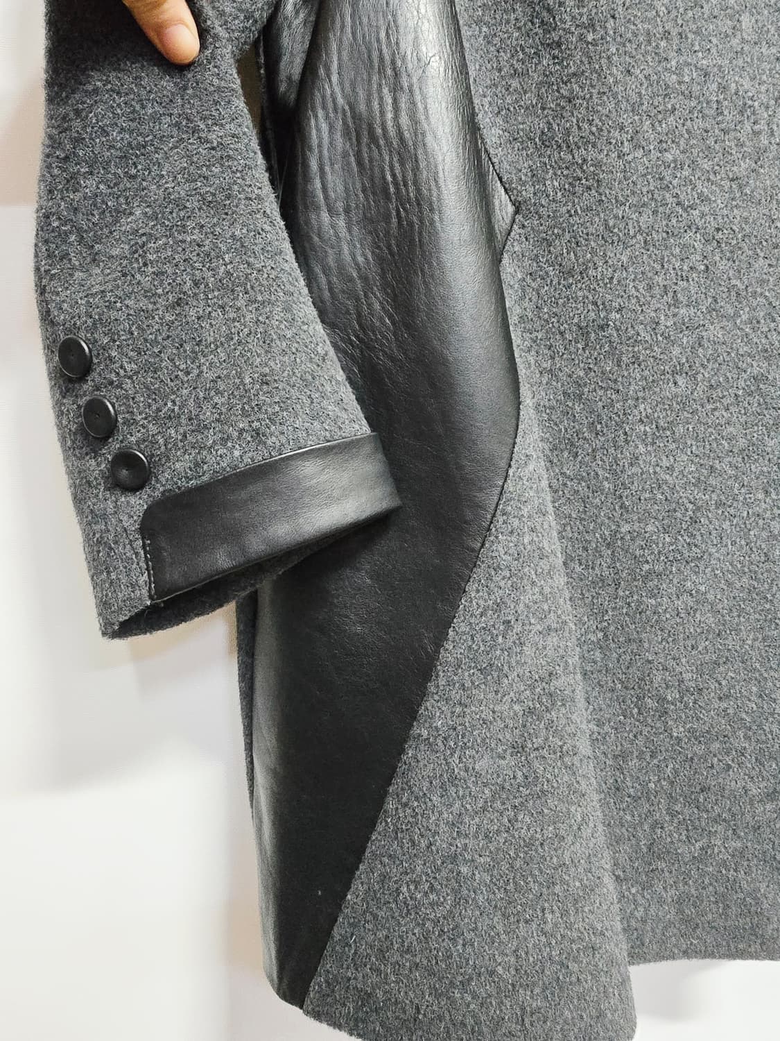 그레이 울 혼방 양가죽 배색 코트66 상품이미지3
