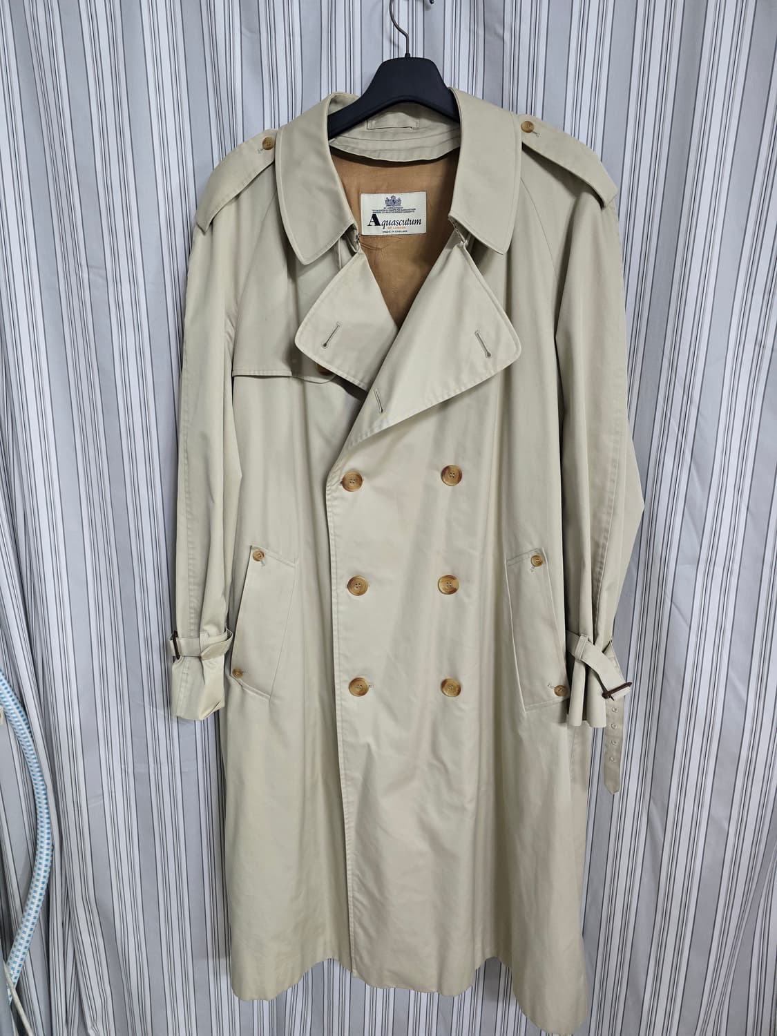 (XL.105) 아쿠아스큐텀 더블 브래스트 트렌치코트 상품이미지1