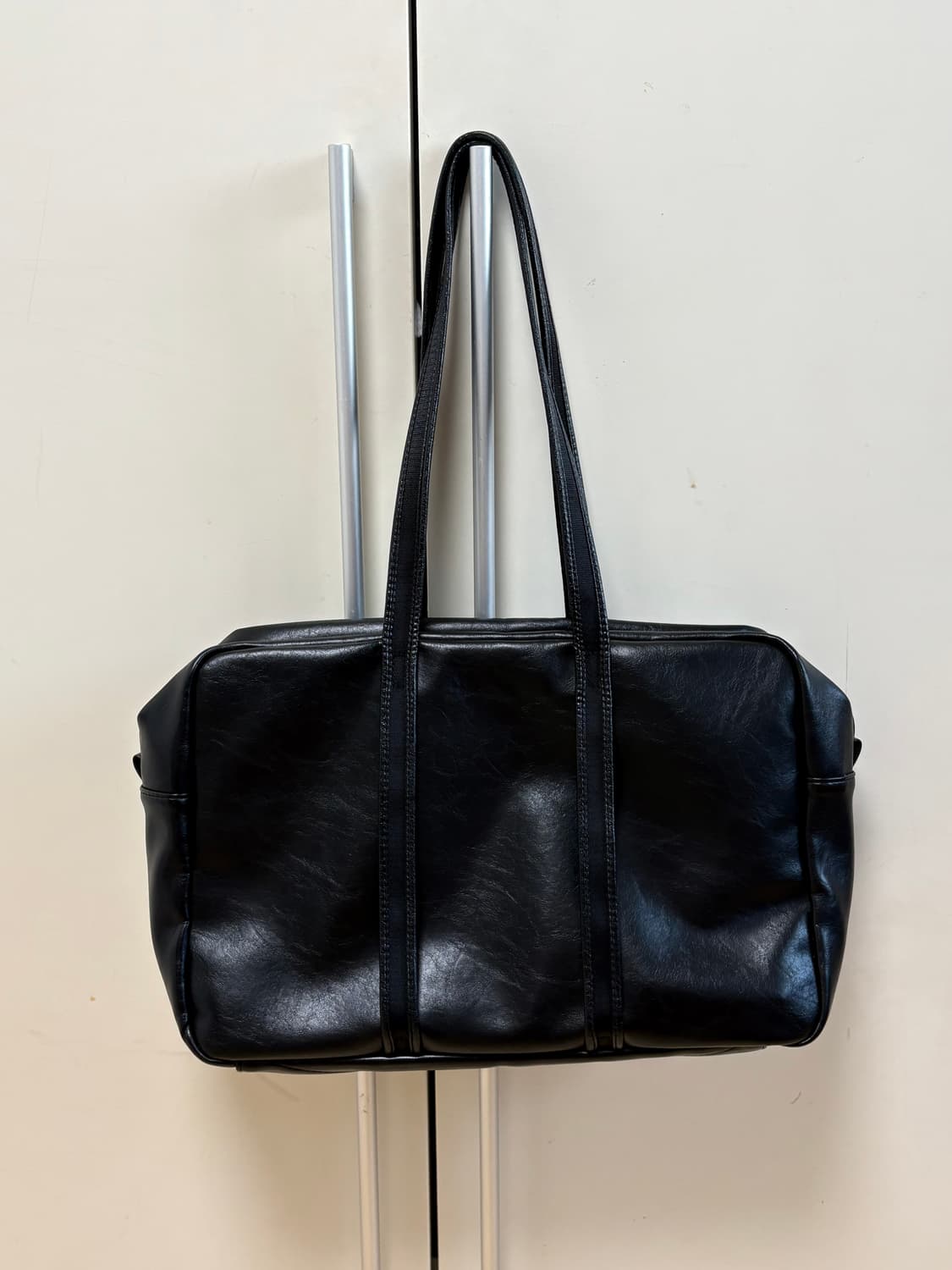 NEUE 노이에 보스턴백 레더 블랙 미디움 상품이미지2