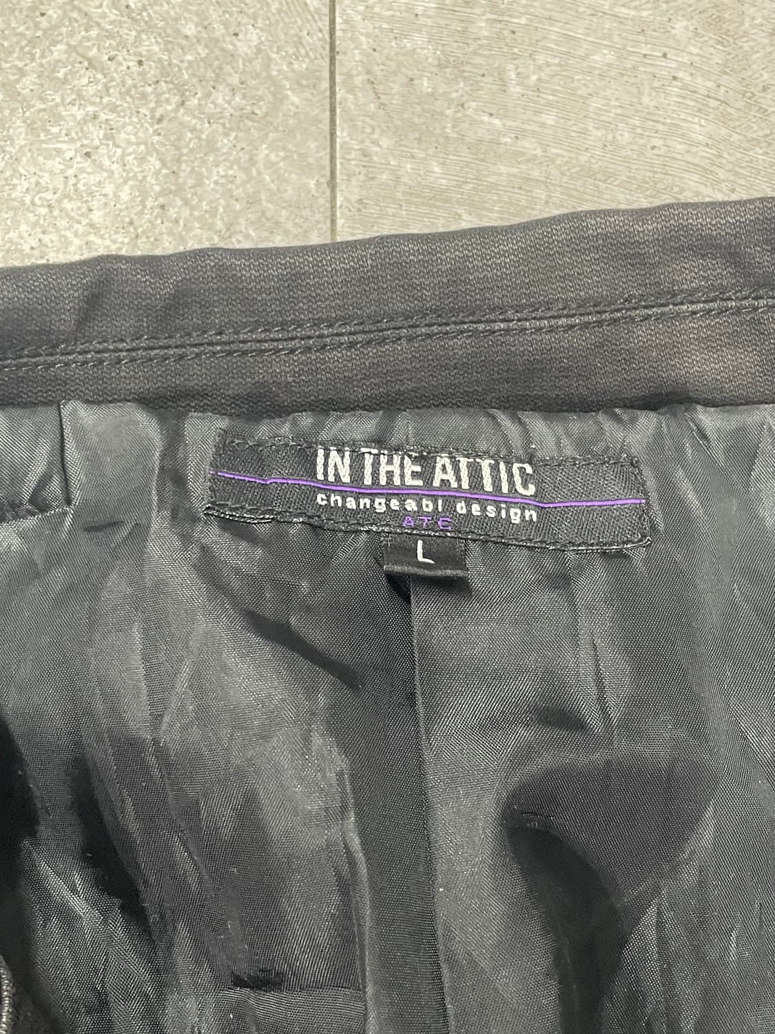 인 더 애틱 그런지 레터링 패치 블레이저 상품이미지7