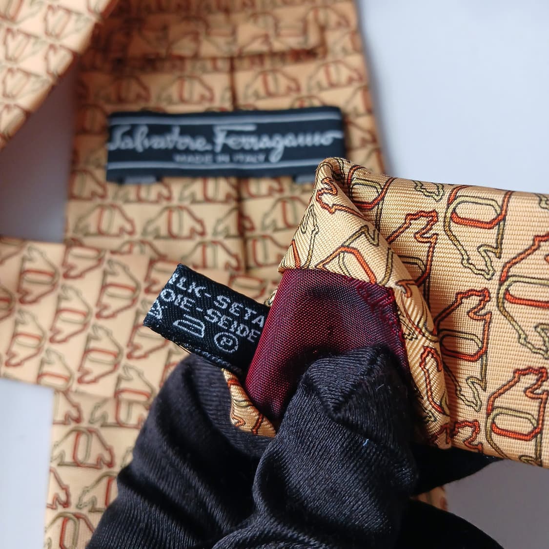 페라가모 실크 옐로우 간치니 넥타이 9.5cm A+~A등급 A19395
 상품이미지10