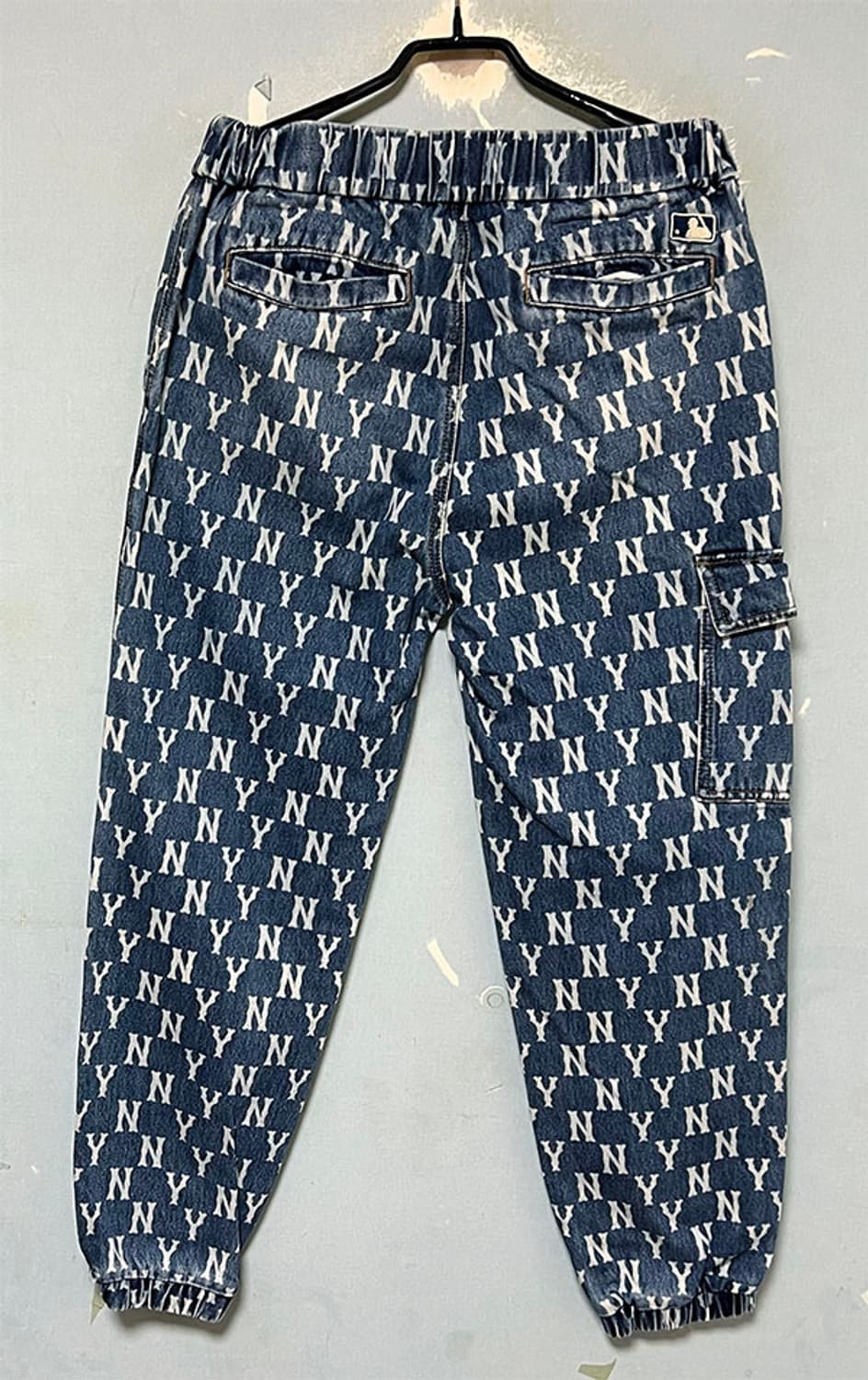 MLB 모노그램 남자 데님 조거팬츠 새상품 추동 L 32 상품이미지2