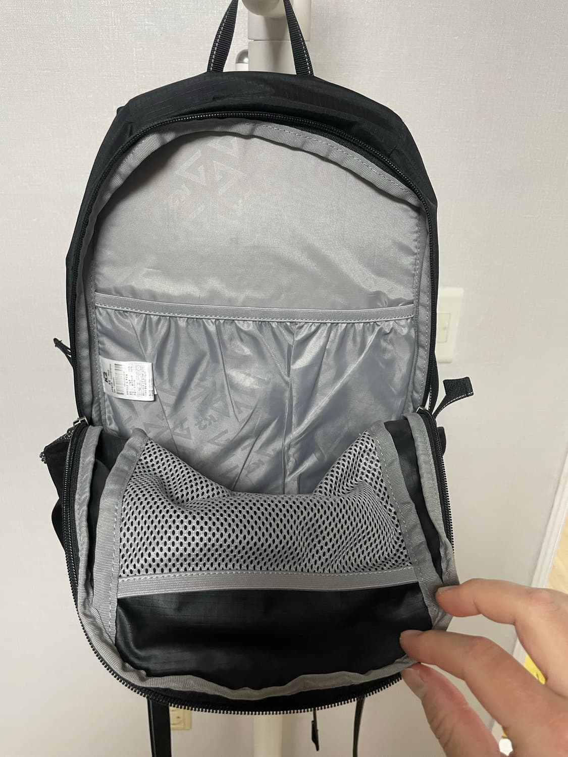 K2 블랙 백팩 가방  상품이미지4