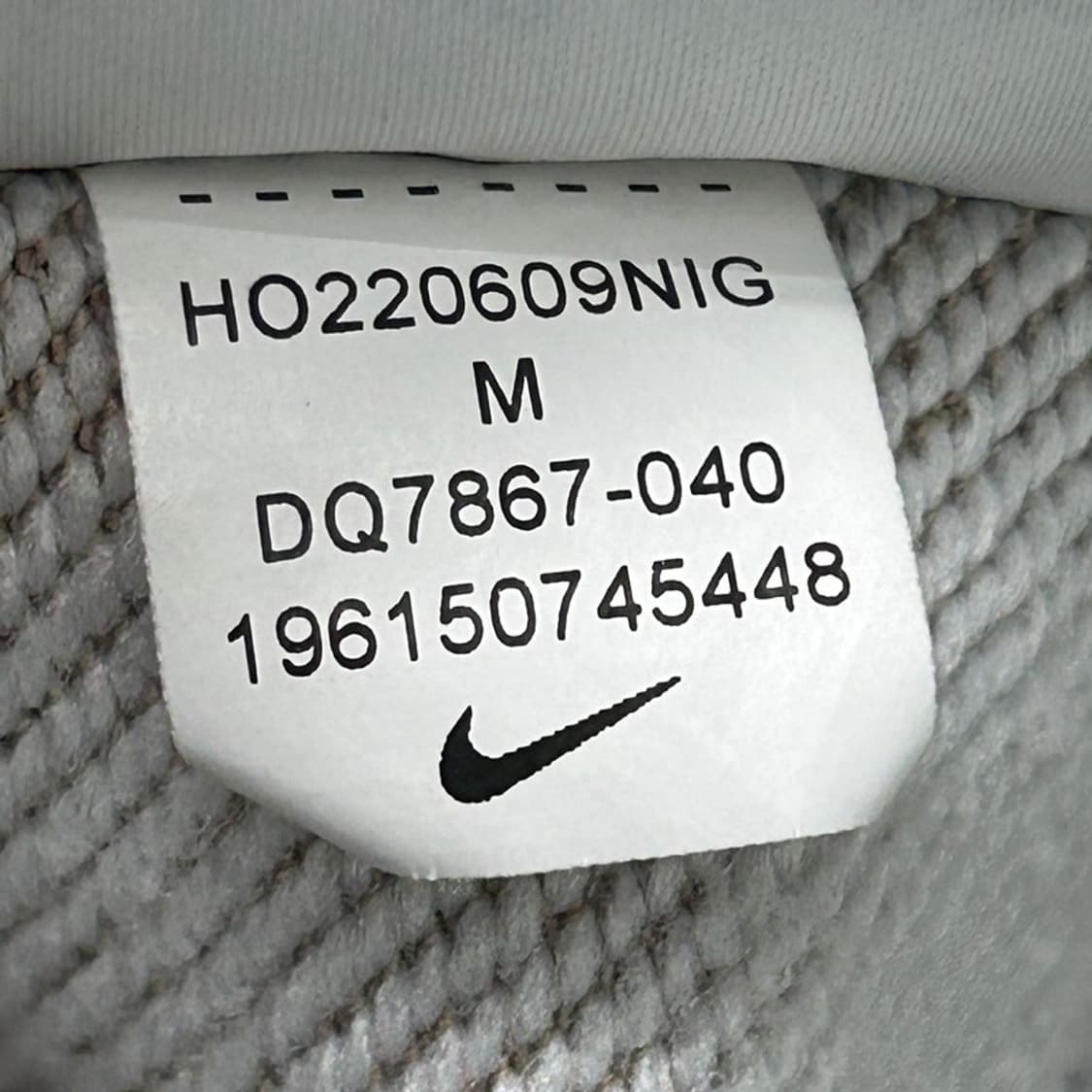 나이키 22FW 백스마일링 페이스 그래픽 프린트 맨투맨 M 상품이미지8