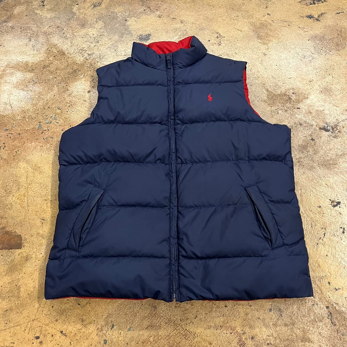 폴로 랄프로렌 양면 리버시블 네이비 레드 패딩 조끼  상품이미지2