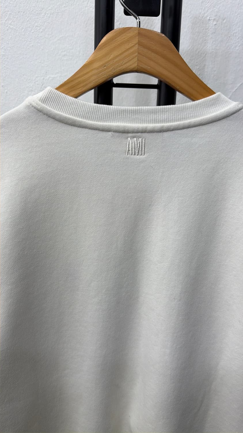 정품) 아미 신형 스몰 하트 로고 맨투맨 M  상품이미지5