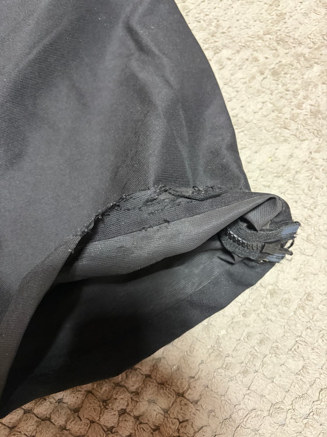 플라스틱프로덕트 지퍼 다트 팬츠 상품이미지3