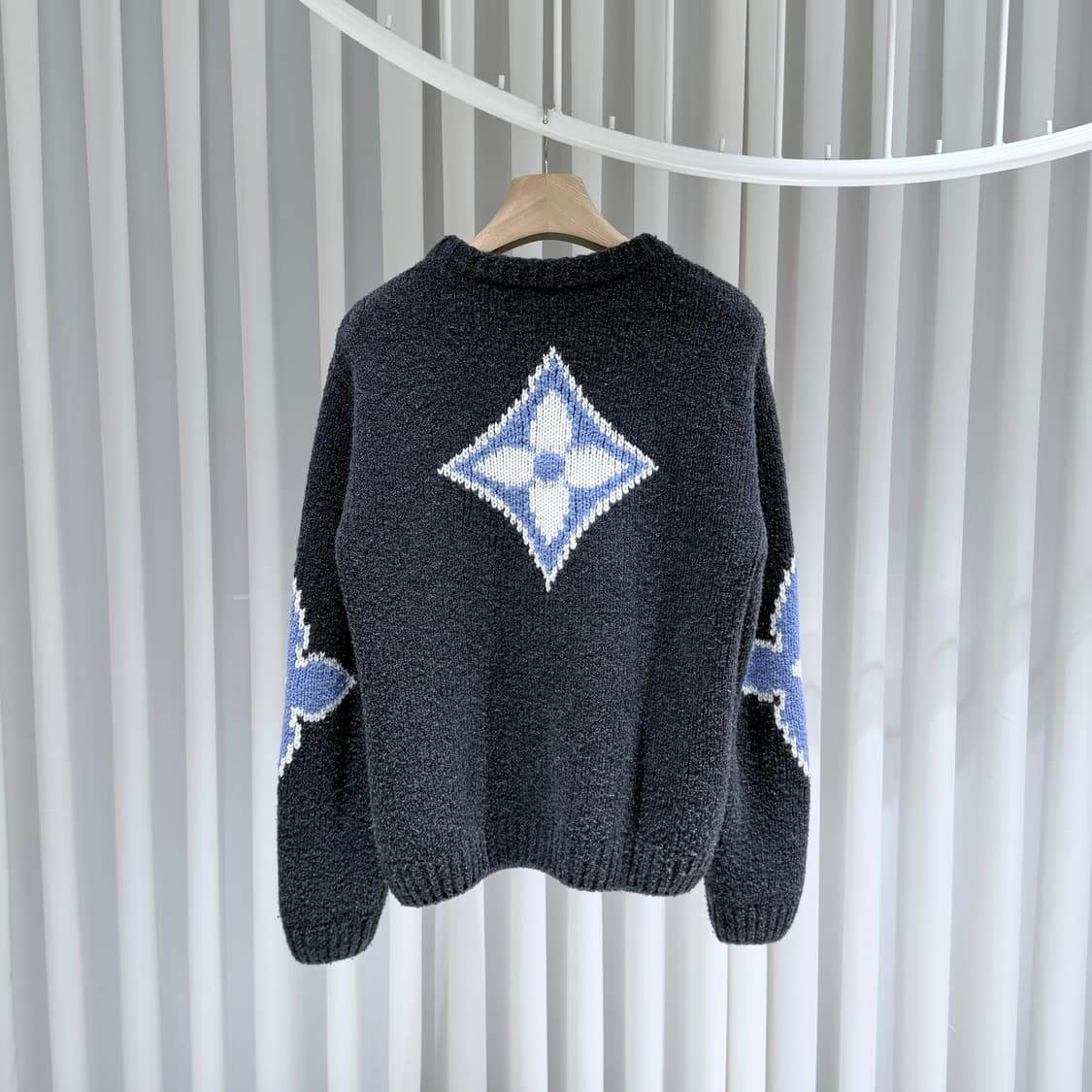 (A+ / S) / 루이비통 모노그램 청키 울 블렌드 신형 니트 상품이미지5