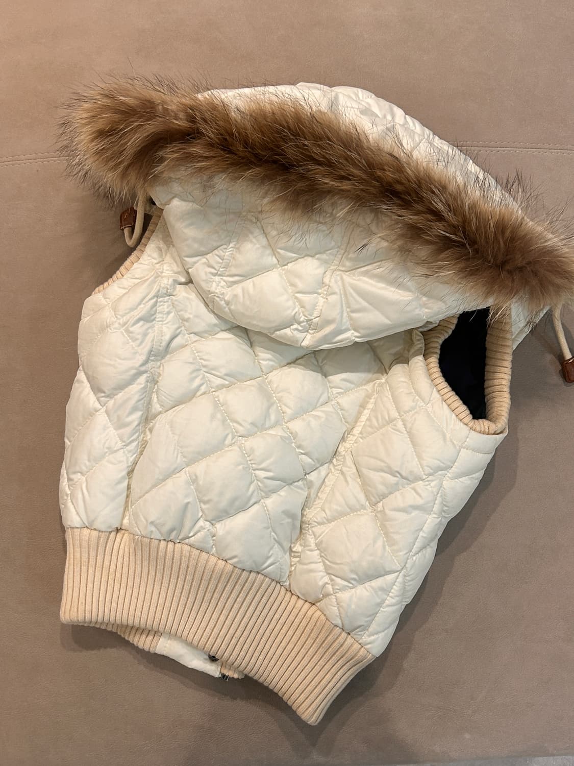 티니위니 갸루 세미크롭 퀼팅 패딩 조끼 상품이미지3