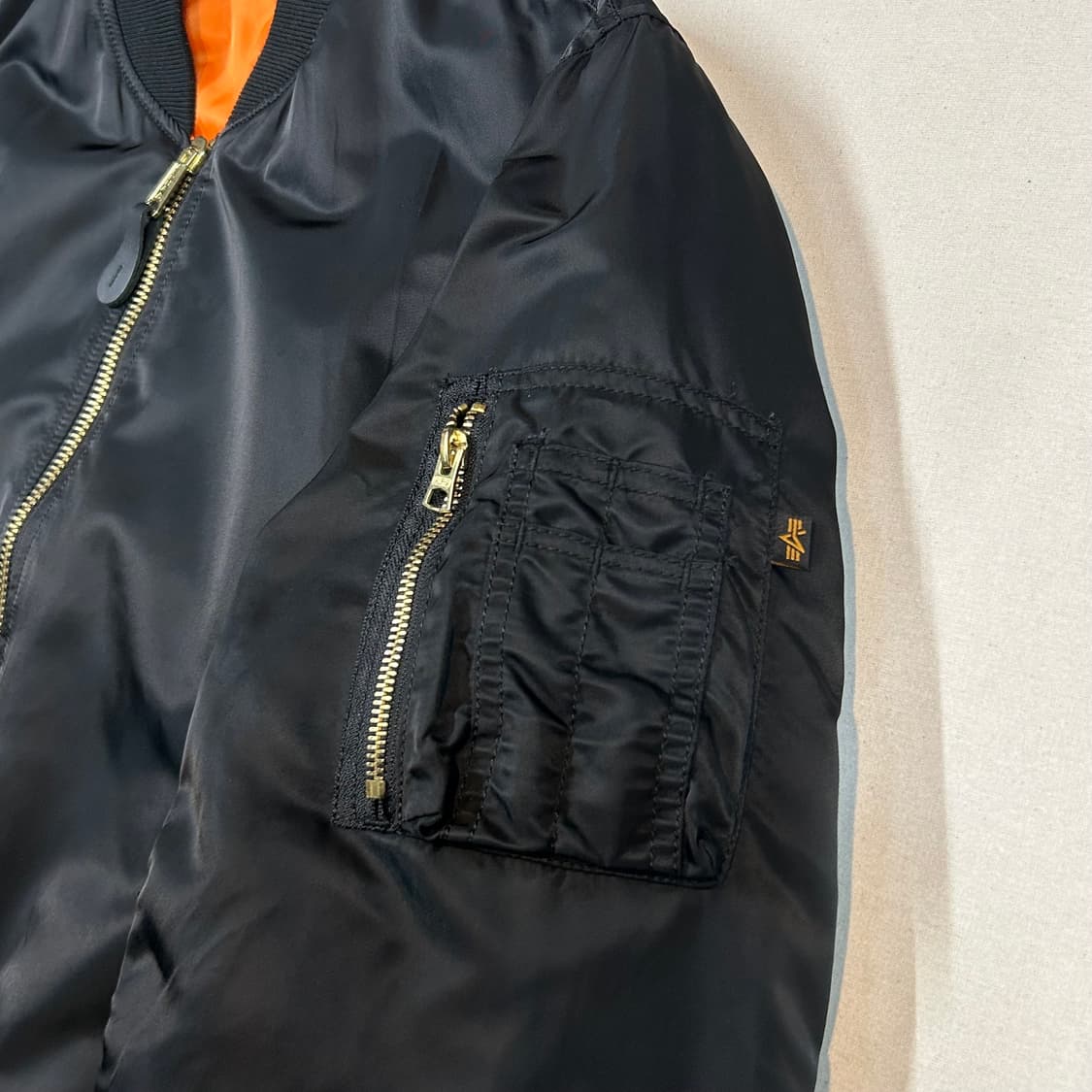 M) 알파인더스트리 MA-1 마원 항공점퍼 블랙 레귤러핏 상품이미지3