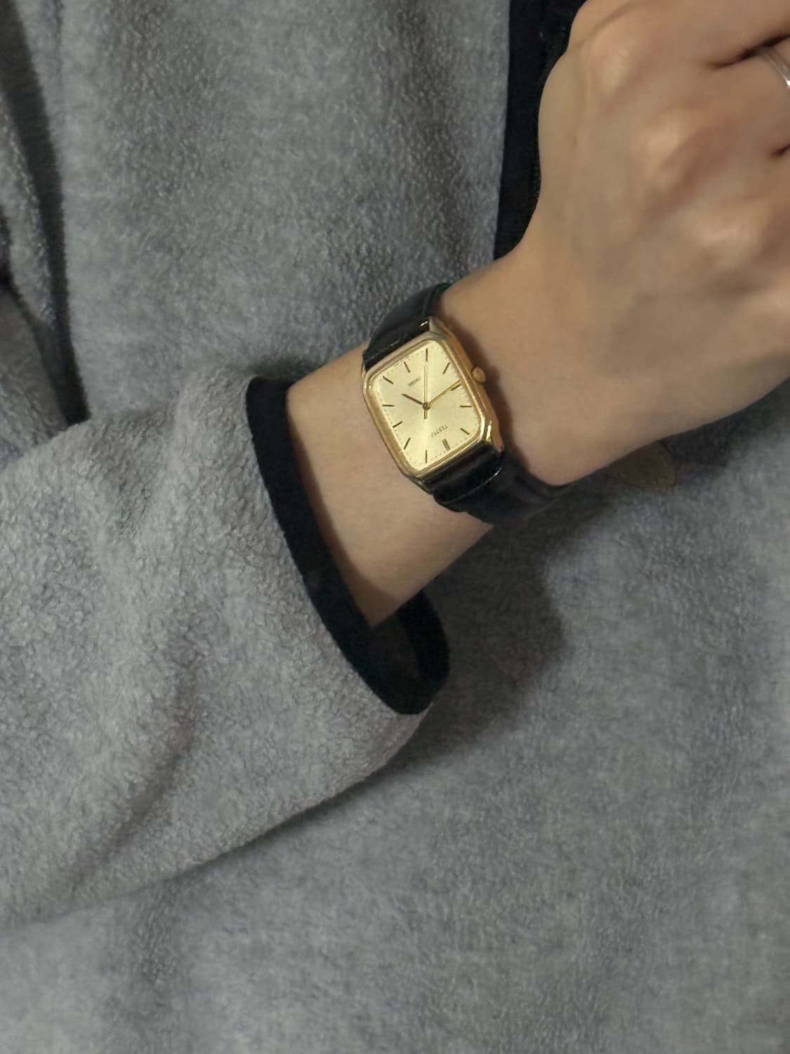 SEIKO 빈티지 쿼츠 시계 상품이미지7