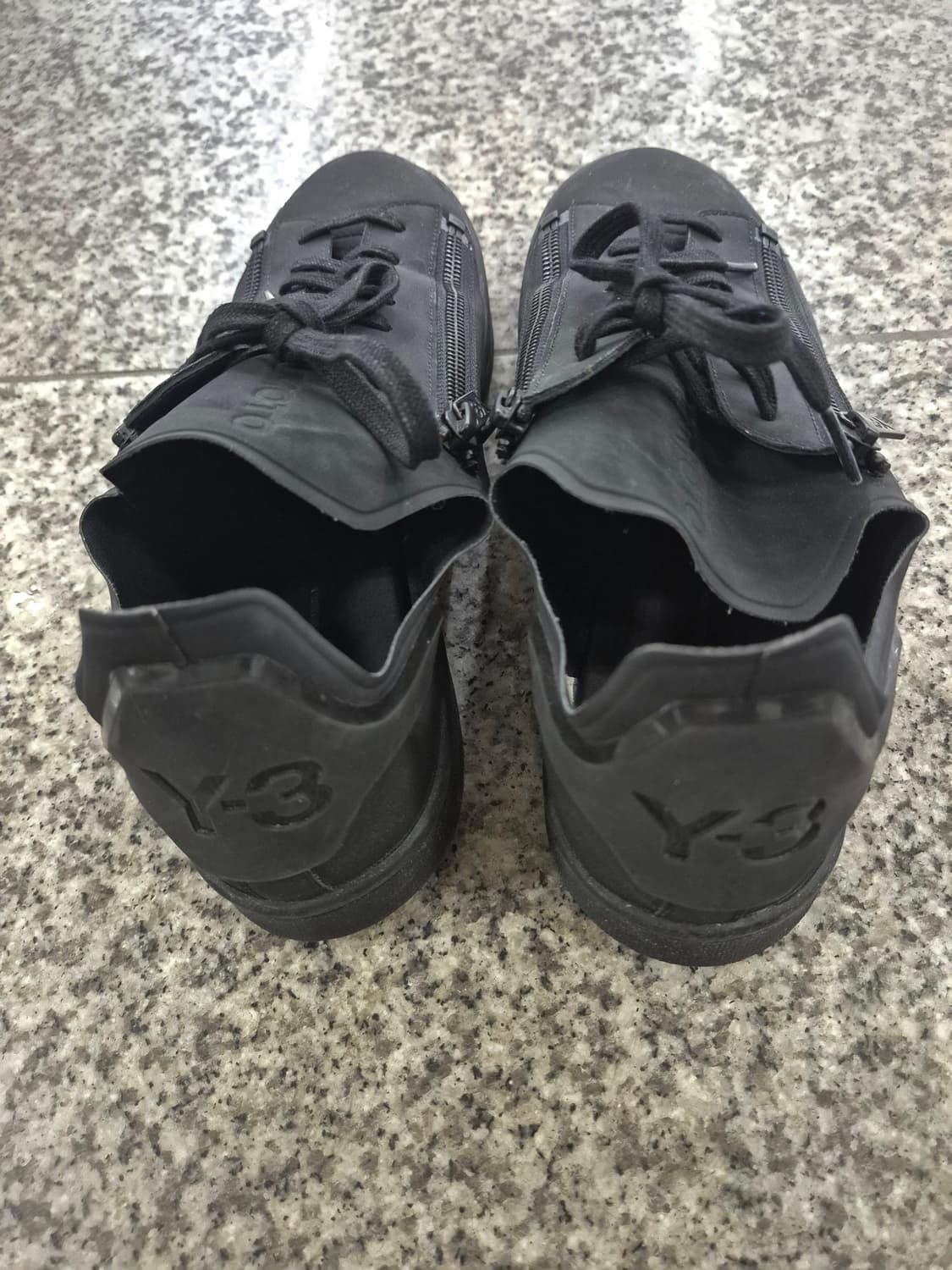 Y-3 지퍼 스니커즈 265mm 블랙 상품이미지4