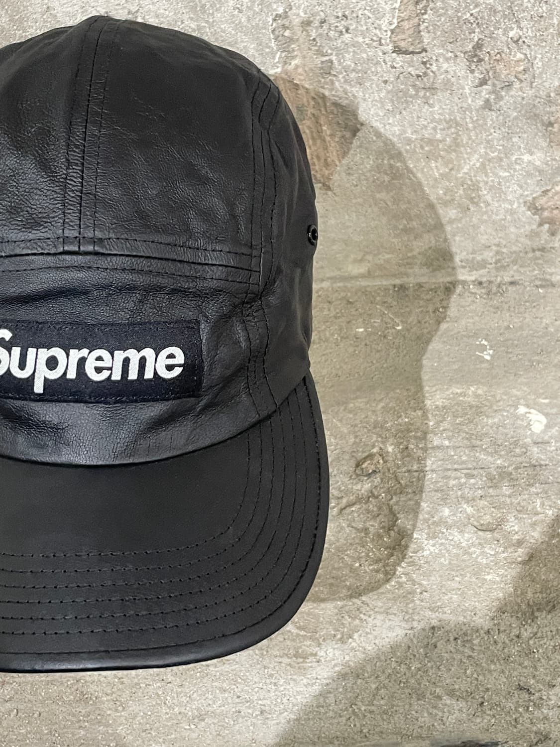 슈프림 21S/S 블랙 레더 캠프캡 상품이미지5