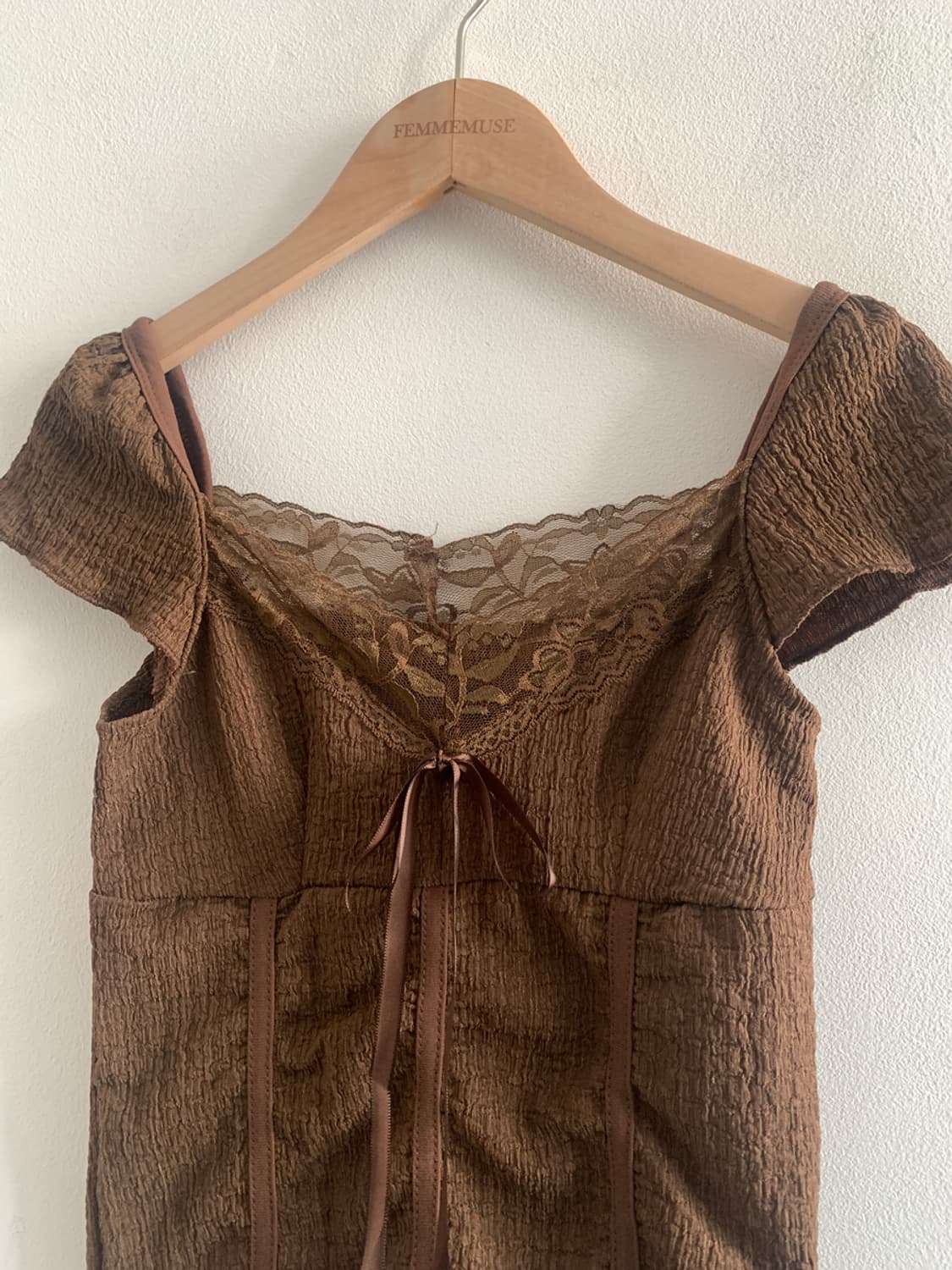 Lace v neck ribbon blouse 상품이미지2