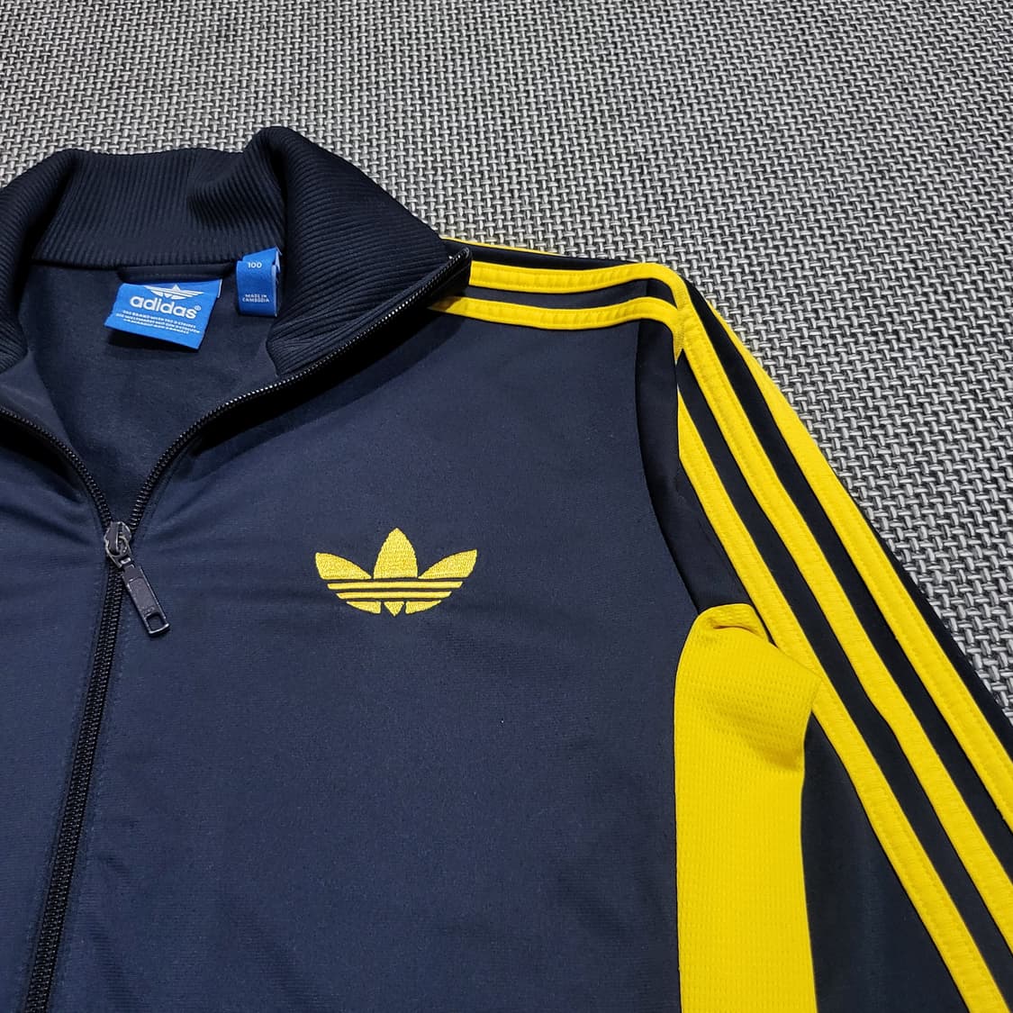 아디다스 파이어버드 트랙탑 져지 네이비/옐로우 (100) 상품이미지3