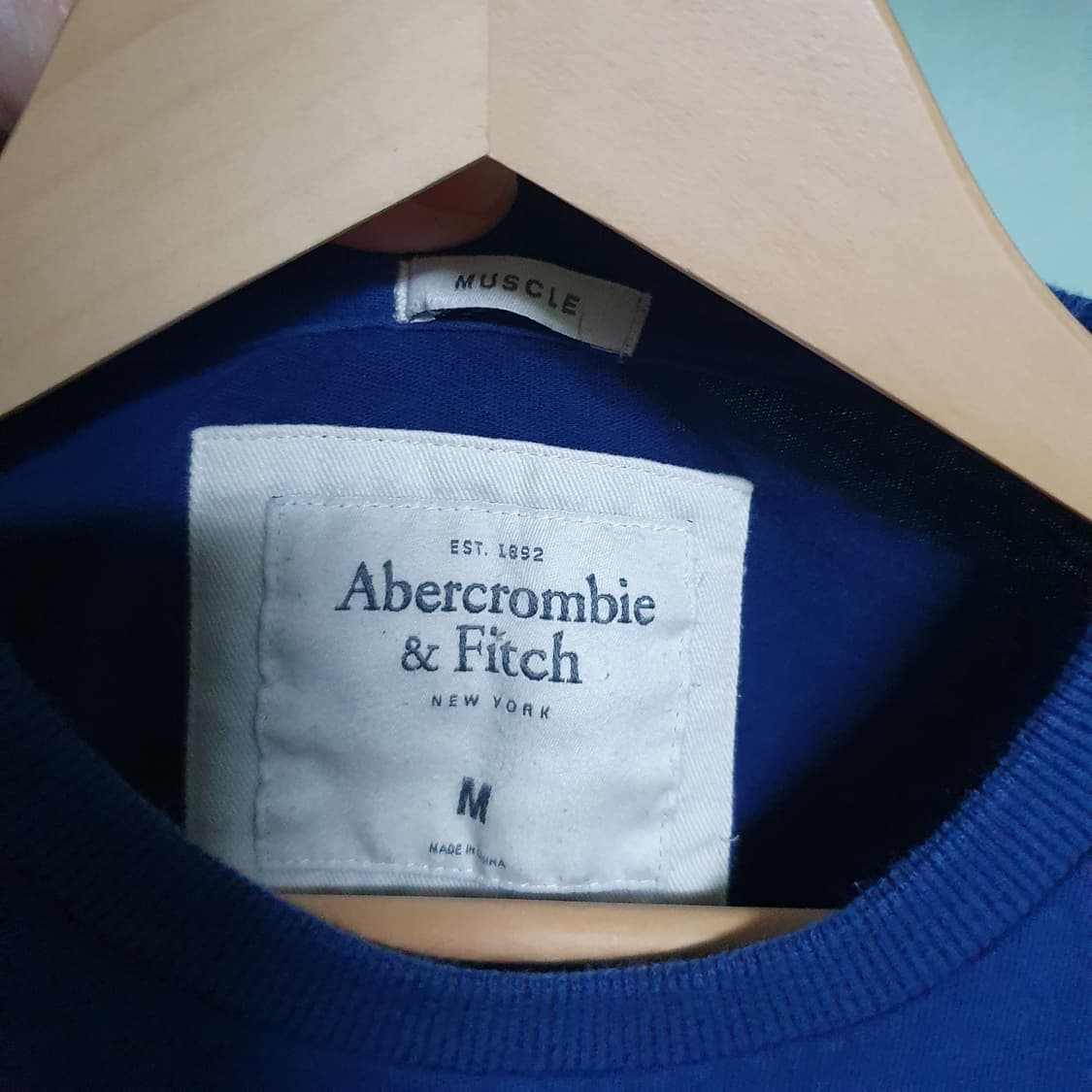 아베크롬비 맨투맨 긴팔티 m 90~95 상품이미지4