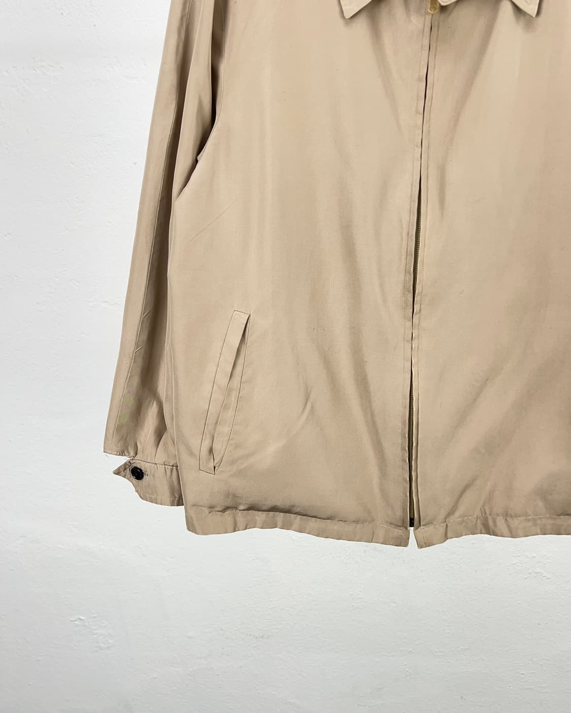 구찌 베이지 해링턴 플레인 블루종 자켓 상품이미지4